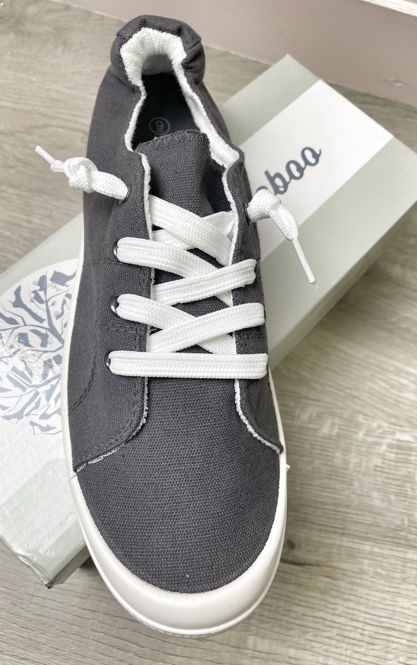 Grey Sneaker